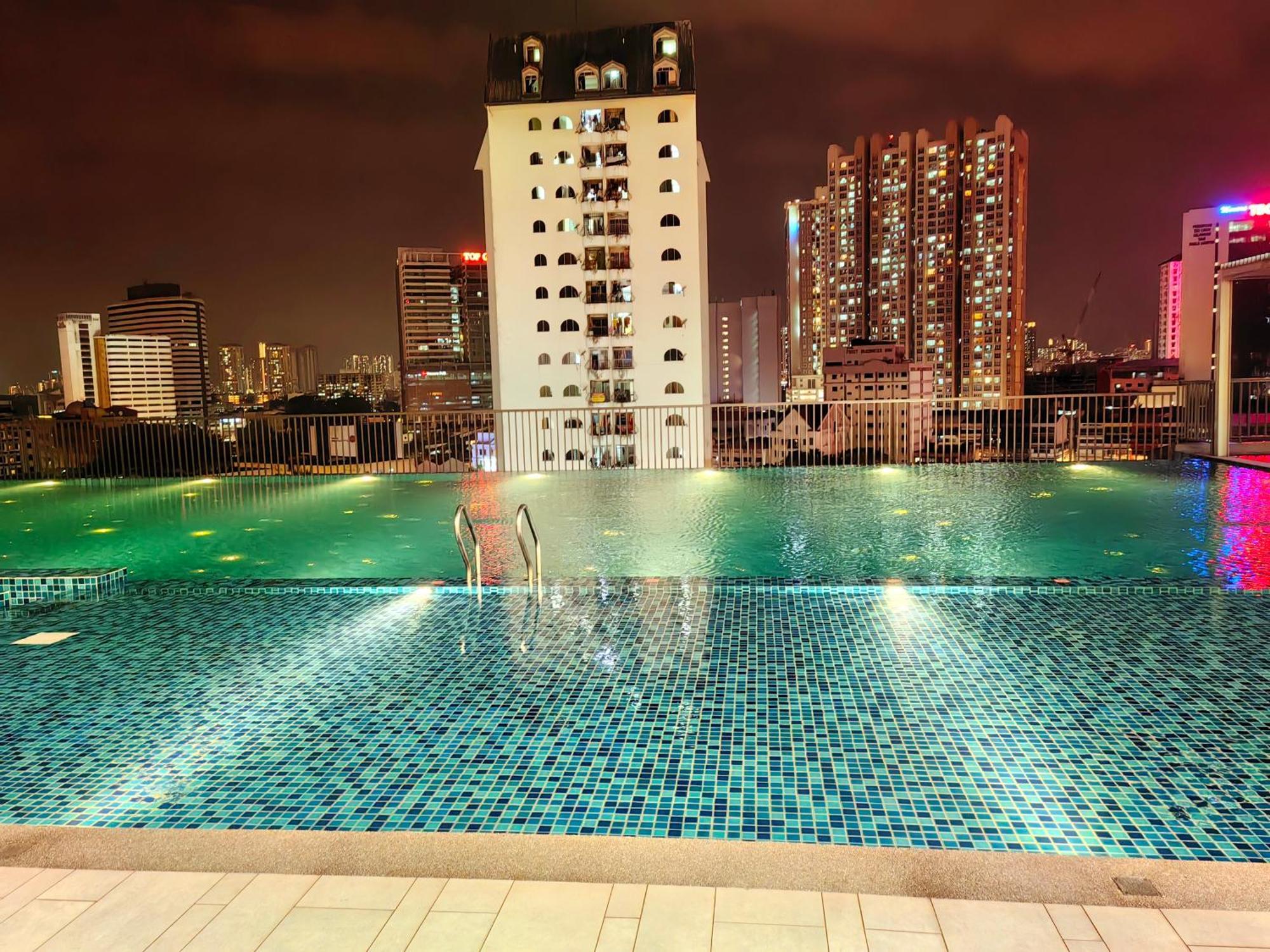 Chambers Residence Klcc By Purple Orchid Kuala Lumpur Buitenkant foto